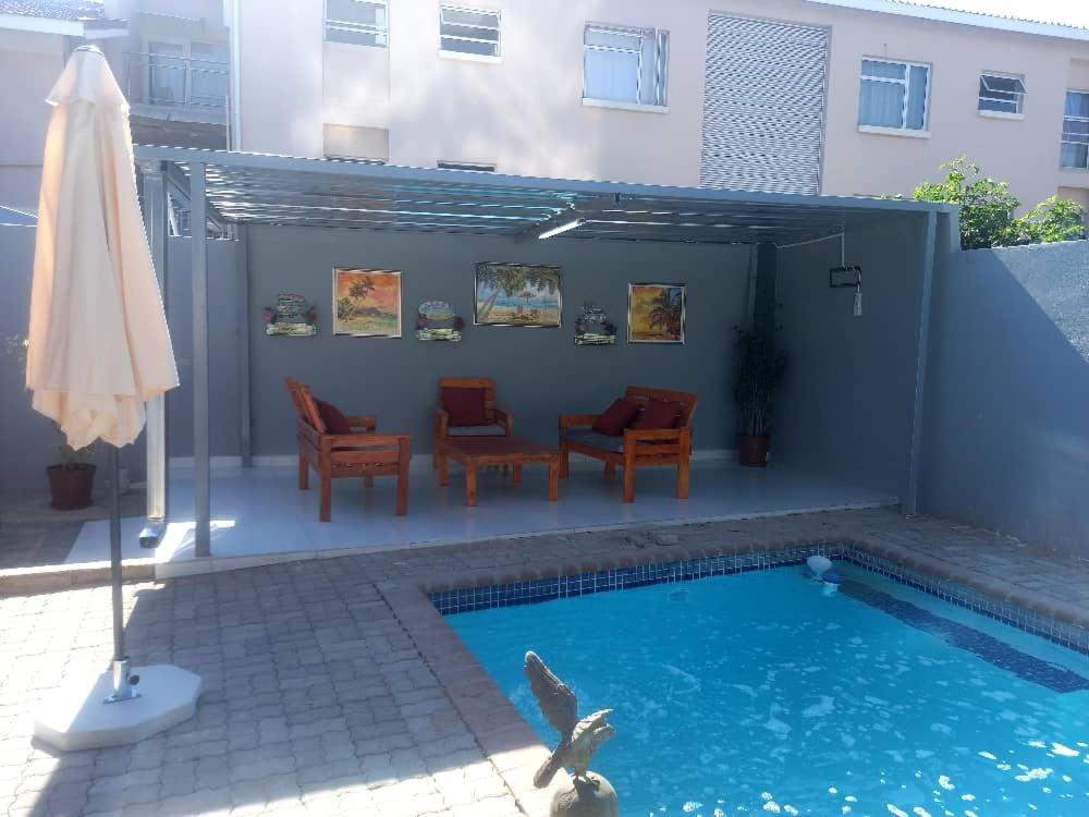 Eagles Fountain Self Catering Apartment Gaborone Luaran gambar